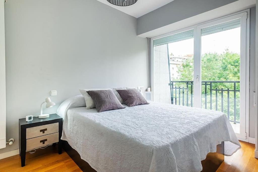 Apartamento A 5Min De La Playa De Ondarreta 산세바스티안 외부 사진